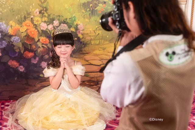 one-day-disney-princess-hong-kong-disneyland-hotel-bibbidi-bobbidi-boutique-disney-princess-make-up-photo-shooting-service-hong-kong_1